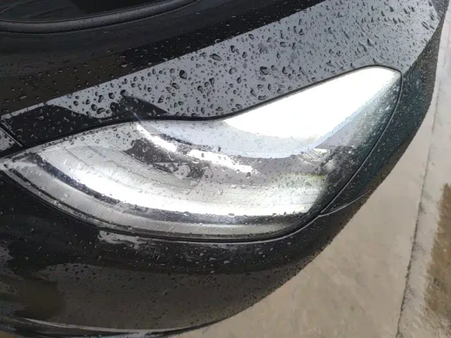 Tesla Model Y — Фото автомобиля 23