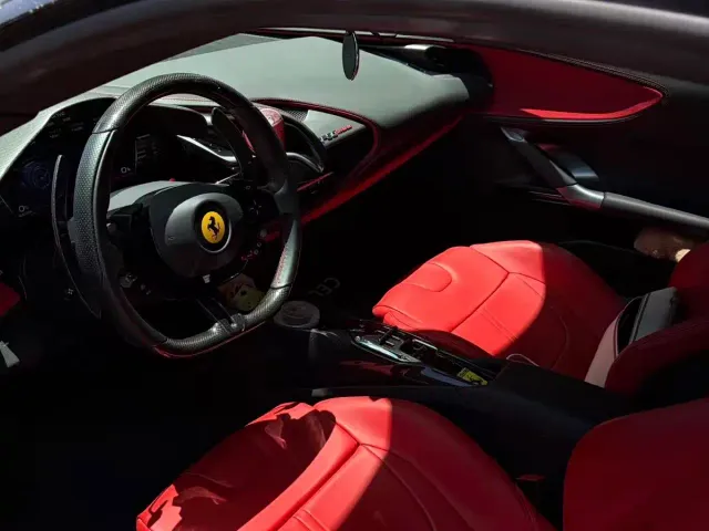 Ferrari SF90 — Фото автомобиля 5