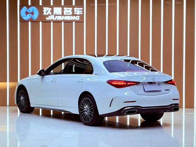 Mercedes-Benz C-Class — Фото автомобиля 14
