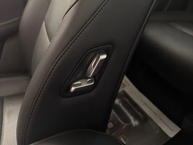 Li Auto ONE — Фото автомобиля 20