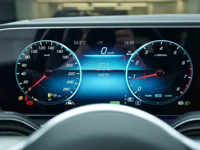 Mercedes-Benz GLE-Class — Фото автомобиля 12