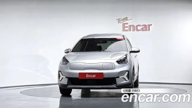 Kia Niro Niro Plus Air — Фото автомобиля 2