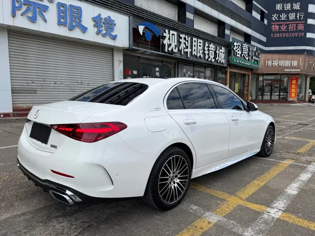 Mercedes-Benz C-Class — Фото автомобиля 9