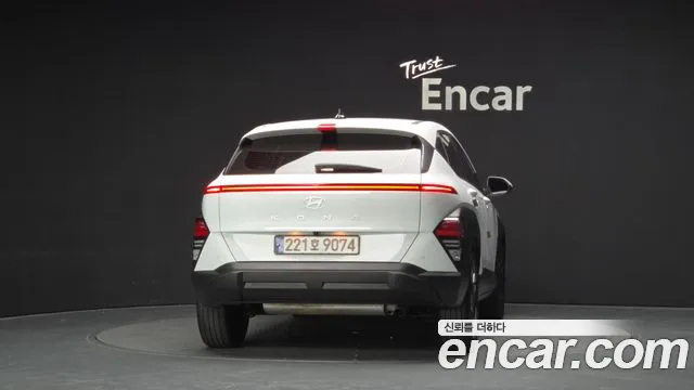 Hyundai Kona SX2 — Фото автомобиля 4