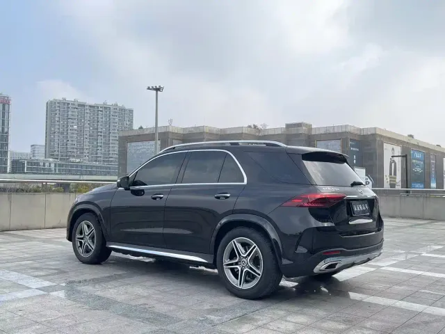 Mercedes-Benz GLE-Class — Фото автомобиля 22
