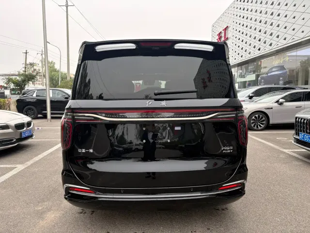 Hongqi HQ9 PHEV — Фото автомобиля 4
