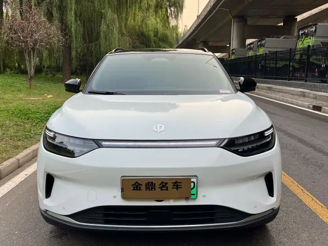 Leapmotor C11 — Фото автомобиля 2