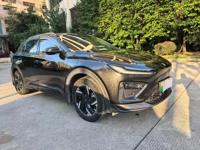 Hozon Neta X — Фото автомобиля 3