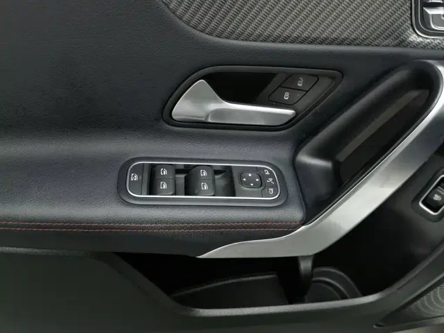 Mercedes-Benz Mercedes-Benz A-Class 2025 A 200 L Fashion Edition — Фото автомобиля 9
