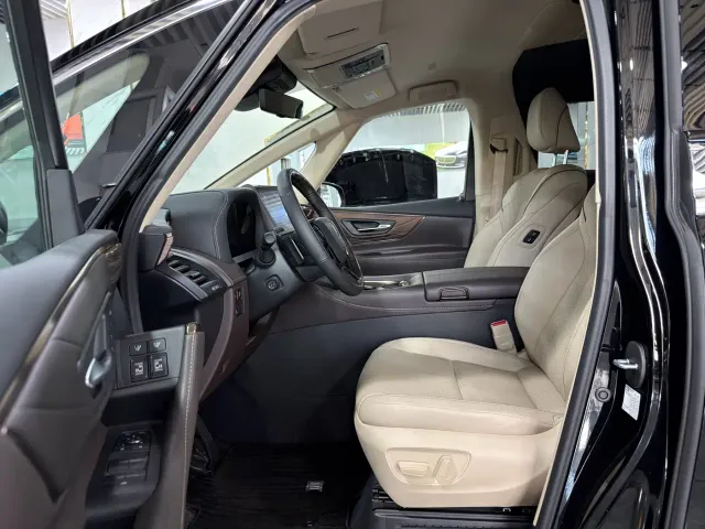 Toyota Vellfire — Фото автомобиля 4