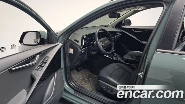 Kia Niro The All New — Фото автомобиля 15