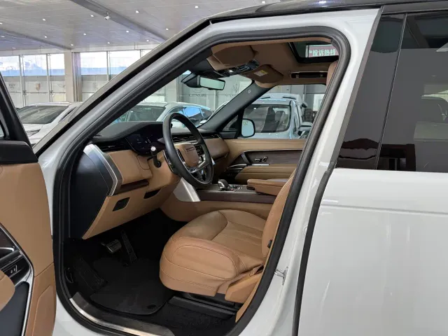 Land Rover Range Rover — Фото автомобиля 7