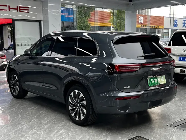 Aito M7 — Фото автомобиля 6