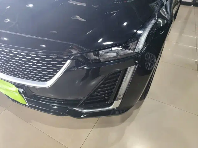 Cadillac CT5 — Фото автомобиля 17