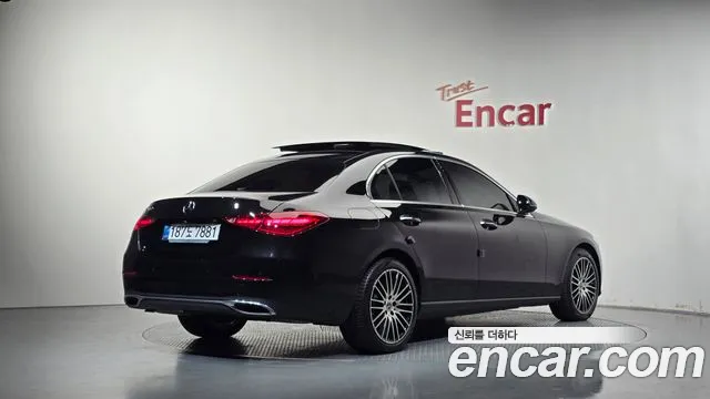 Mercedes-Benz C-Class W206 — Фото автомобиля 2