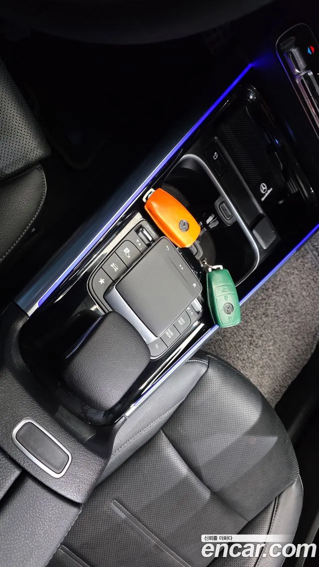 Mercedes-Benz EQA — Фото автомобиля 14