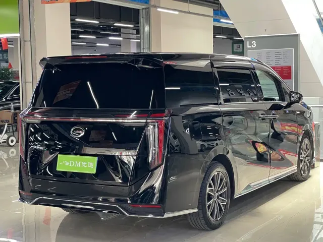 GAC Trumpchi M8 — Фото автомобиля 9