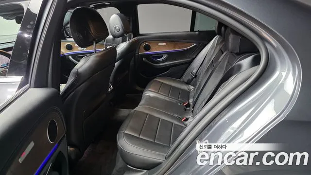 Mercedes-Benz E-Class W213 — Фото автомобиля 16