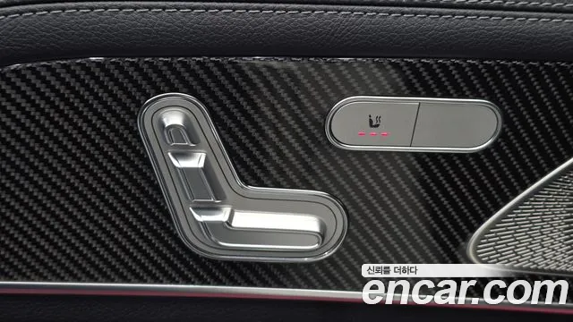 Mercedes-Benz GLE-Class — Фото автомобиля 29