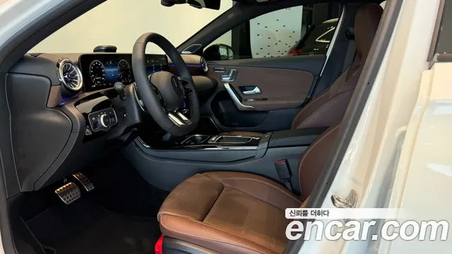 Mercedes-Benz A-Class W177 — Фото автомобиля 16