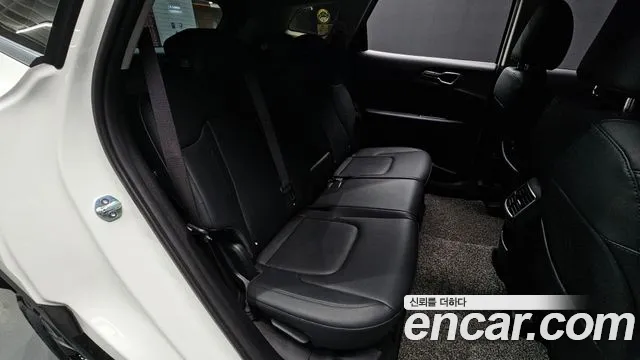 Kia Sportage Sportage 5-е поколение Дизель 2.0 2WD — Фото автомобиля 13