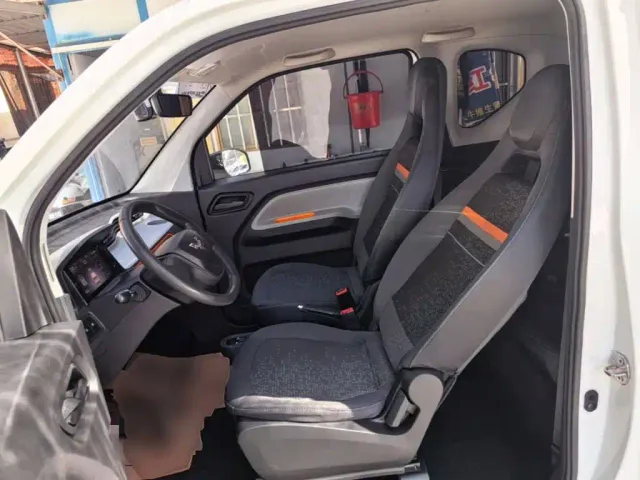 Wuling Hongguang Mini EV — Фото автомобиля 14