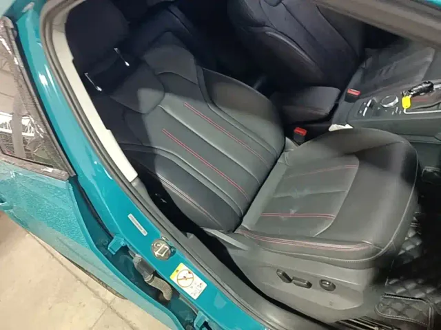 Audi Q2L — Фото автомобиля 24