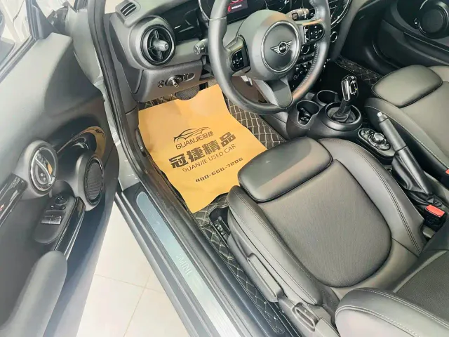 MINI Hatch — Фото автомобиля 5
