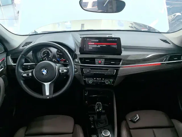 BMW X1 — Фото автомобиля 9
