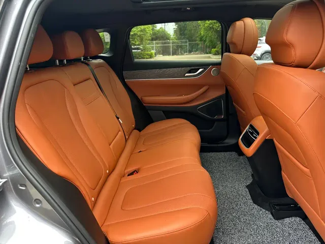 Exeed Starway E05 — Фото автомобиля 28