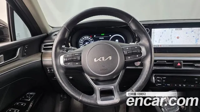 Kia K5 — Фото автомобиля 18