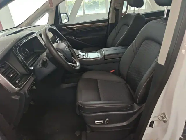 GAC Trumpchi M8 — Фото автомобиля 14