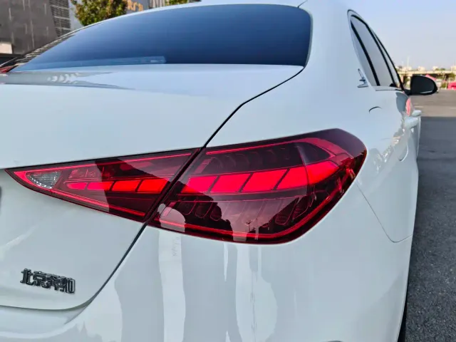 Mercedes-Benz C-Class — Фото автомобиля 7