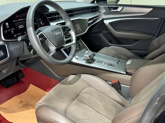 Audi A7L — Фото автомобиля 24