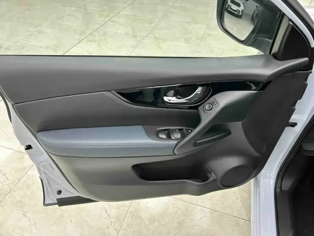 Nissan Qashqai — Фото автомобиля 17