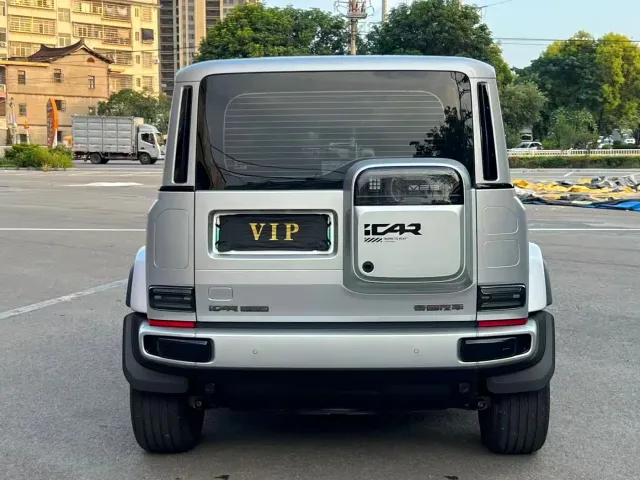 iCAR V23 — Фото автомобиля 8