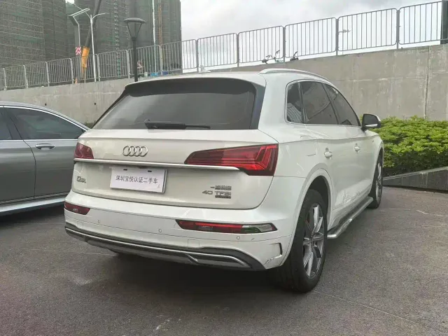 Audi Q5L — Фото автомобиля 4