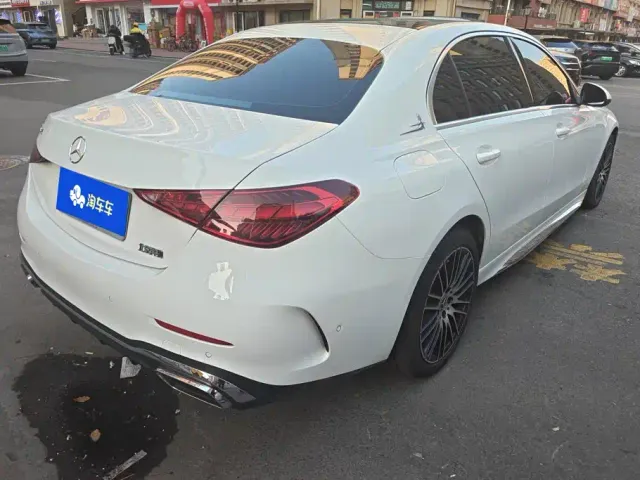 Mercedes-Benz C-Class — Фото автомобиля 3