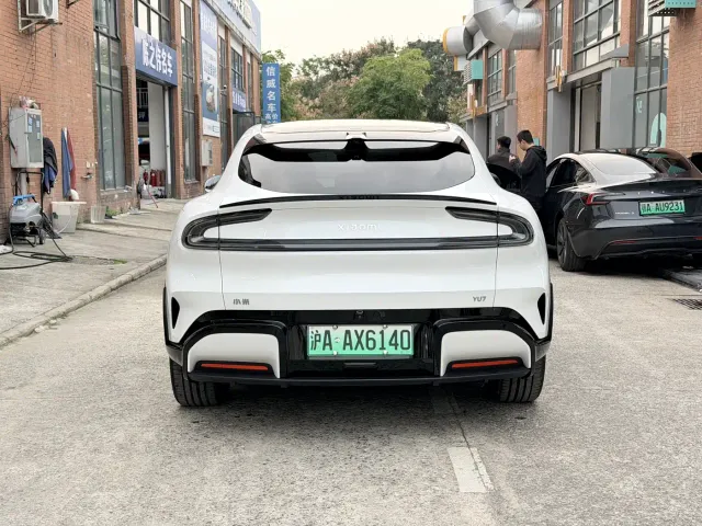 Xiaomi YU7 — Фото автомобиля 15