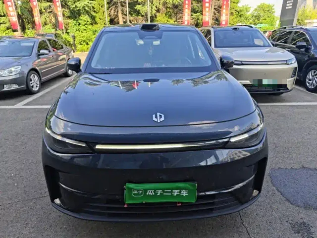 Leapmotor C10 — Фото автомобиля 2