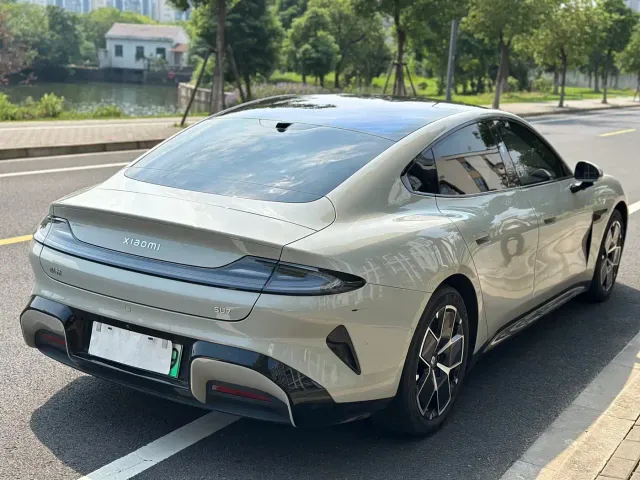 Xiaomi SU7 — Фото автомобиля 6