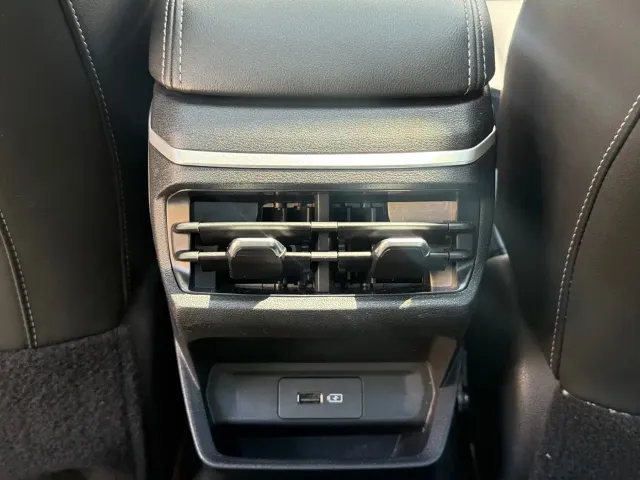Geely Emgrand — Фото автомобиля 11