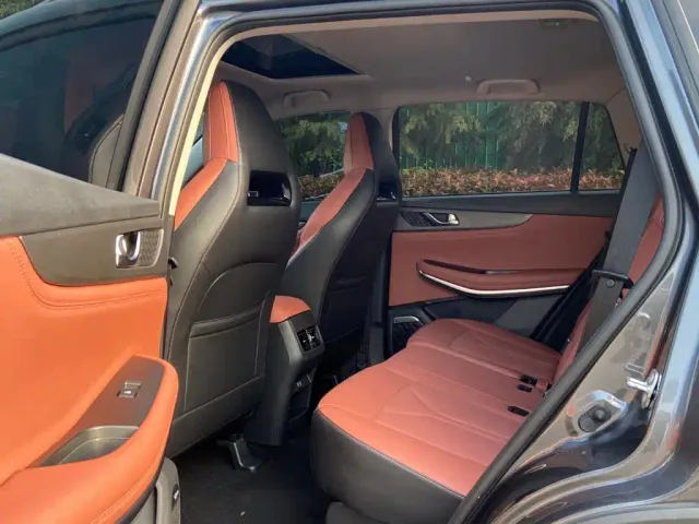 Changan CS75 — Фото автомобиля 5