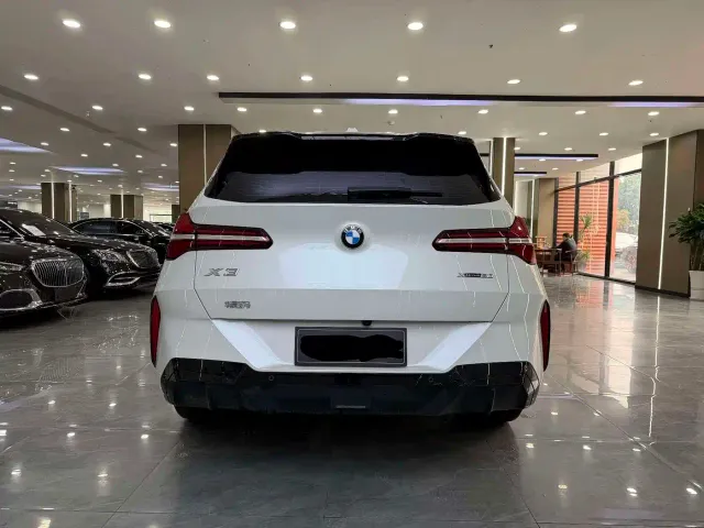 BMW X3 — Фото автомобиля 8