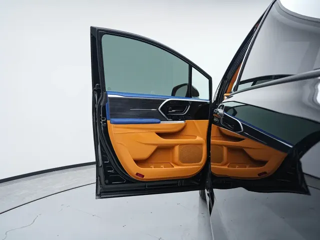 Toyota Sienna — Фото автомобиля 17