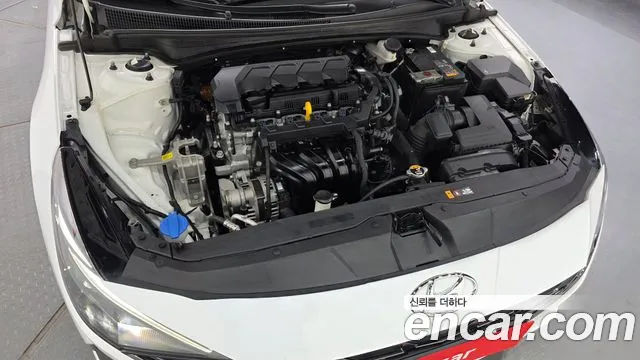 Hyundai AVANTE Avante (CN7) — Фото автомобиля 6