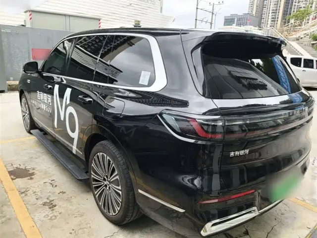 Geely Galaxy M9 — Фото автомобиля 4