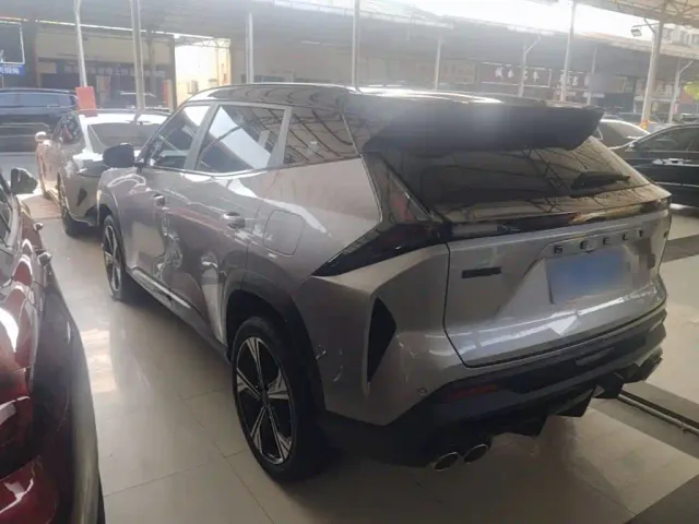 Geely Boyue — Фото автомобиля 4