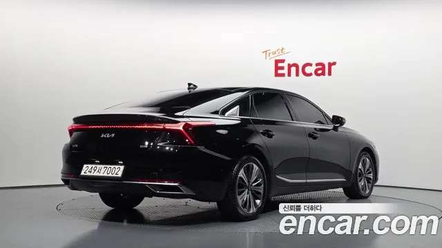 Kia K8 Hybrid — Фото автомобиля 2