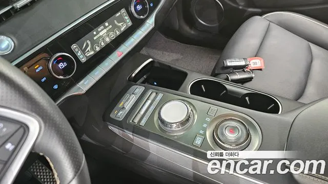 Genesis GV70 Electrified GV70 — Фото автомобиля 9